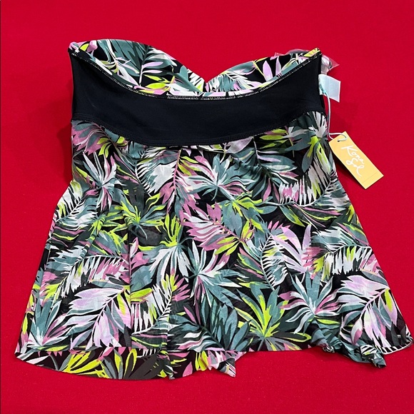 Kona Sol L Swim Top - Picture 7 of 9